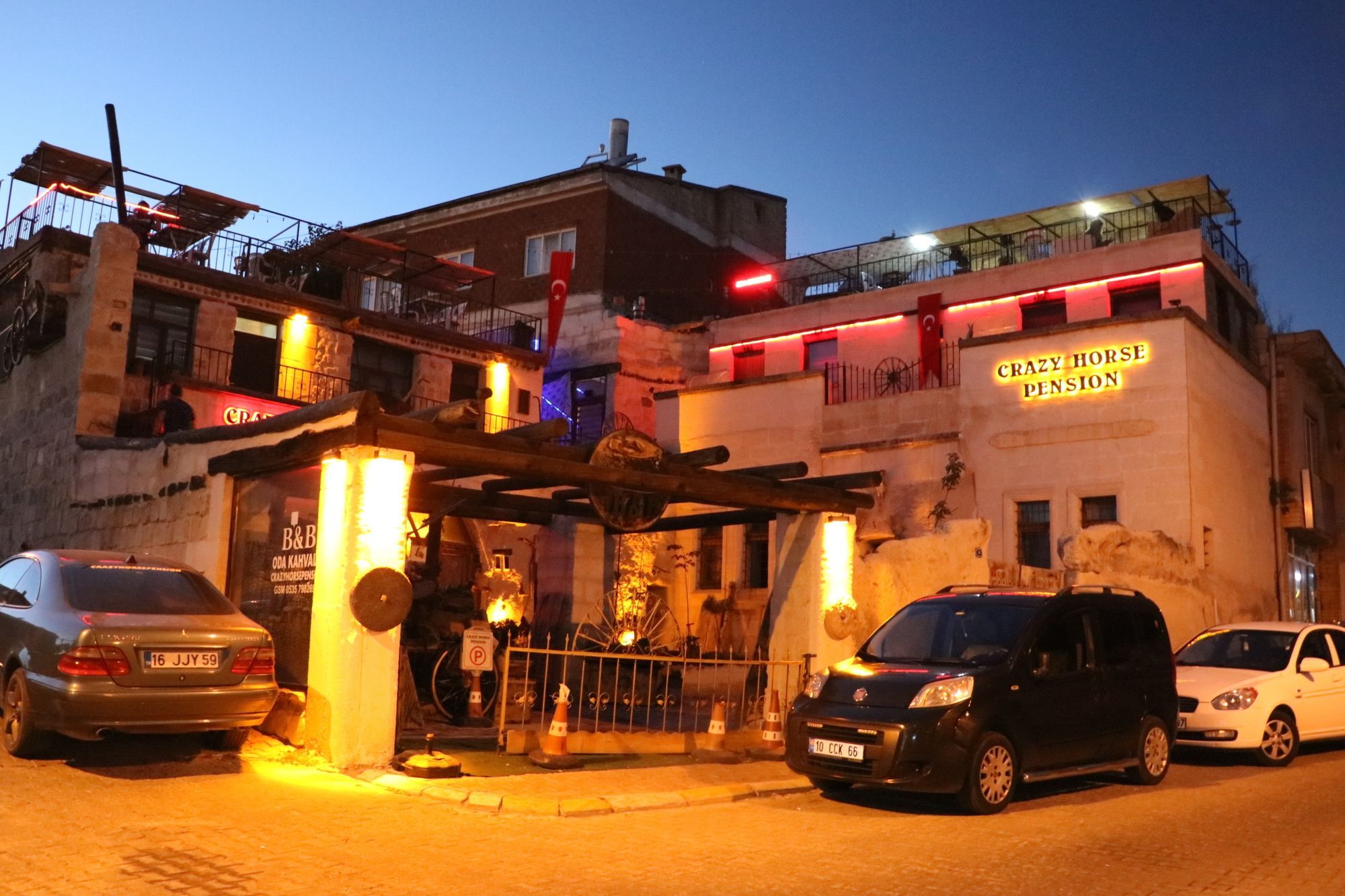 Crazy Horse Pension Ortahisar Zewnętrze zdjęcie